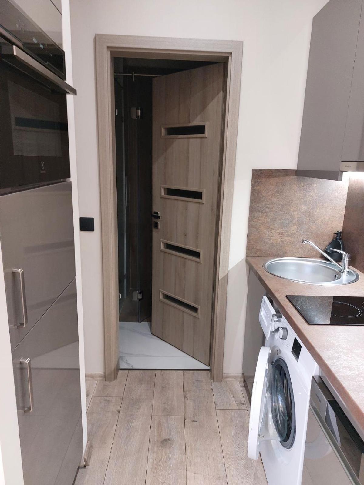 Silver Dawn Apartments Сегед Экстерьер фото