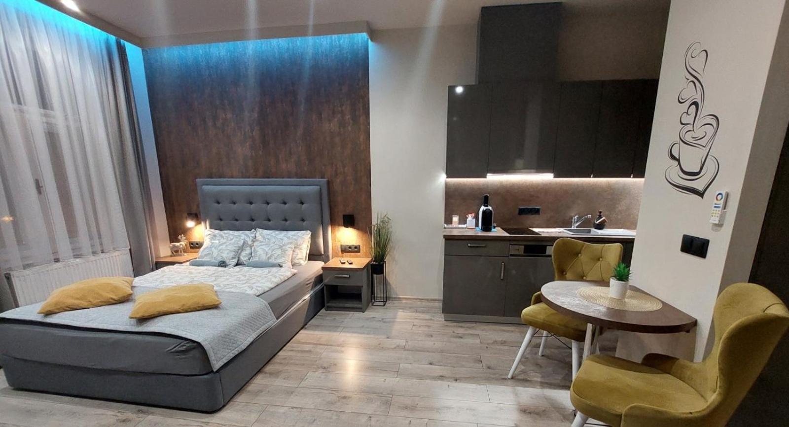 Silver Dawn Apartments Сегед Экстерьер фото