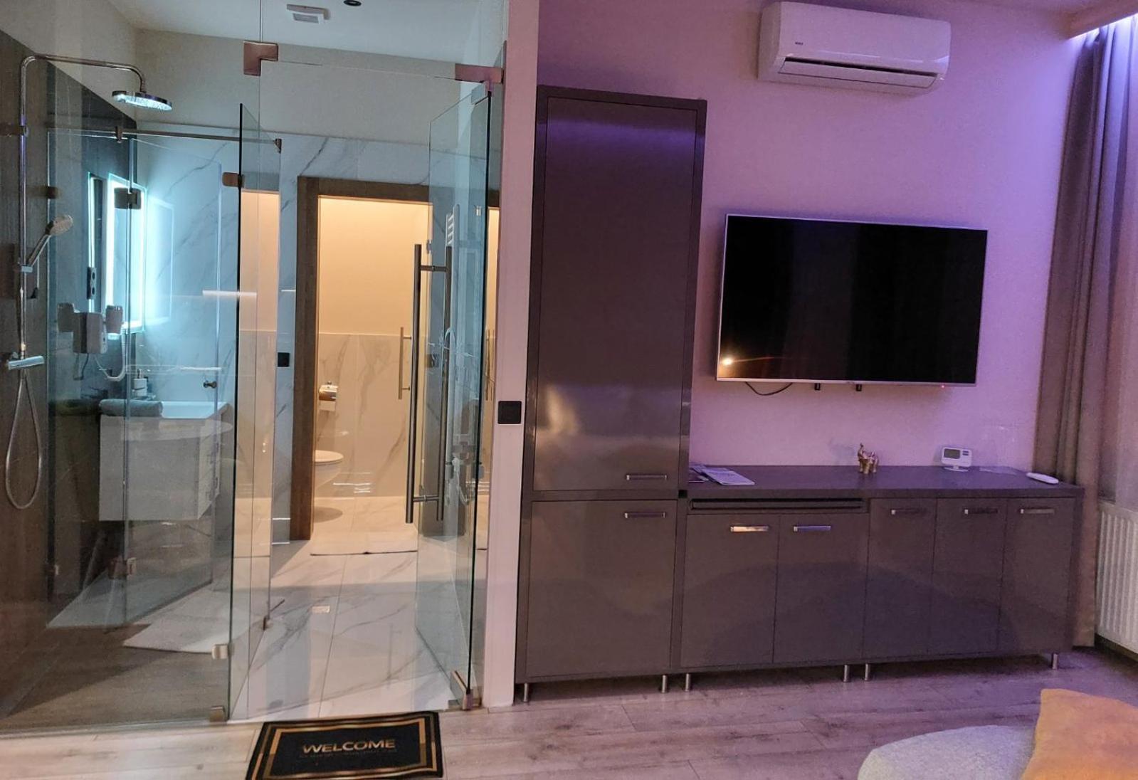 Silver Dawn Apartments Сегед Экстерьер фото
