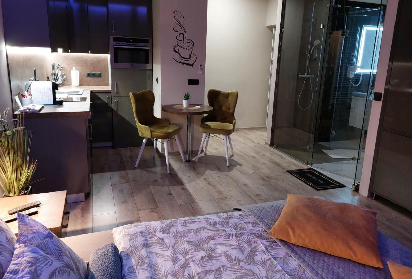 Silver Dawn Apartments Сегед Экстерьер фото